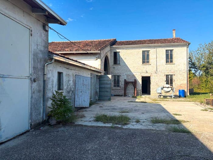 Casa quadrilocale in vendita in Strada Senga, Marcaria