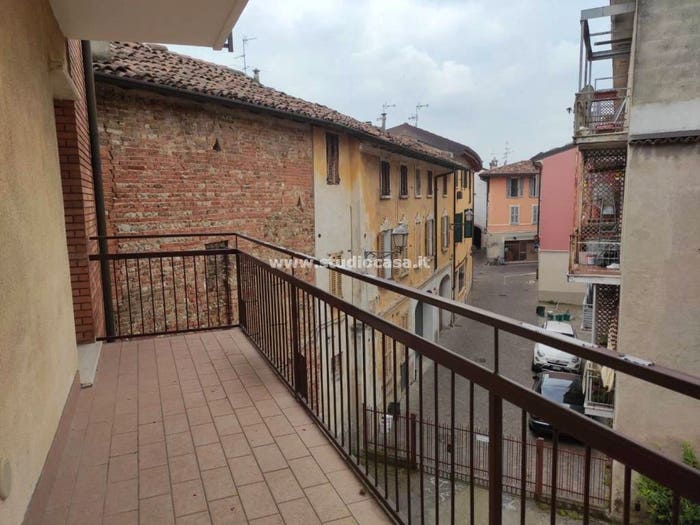 Appartamento trilocale in vendita in Vicolo scuole vecchie, Centro, Caravaggio