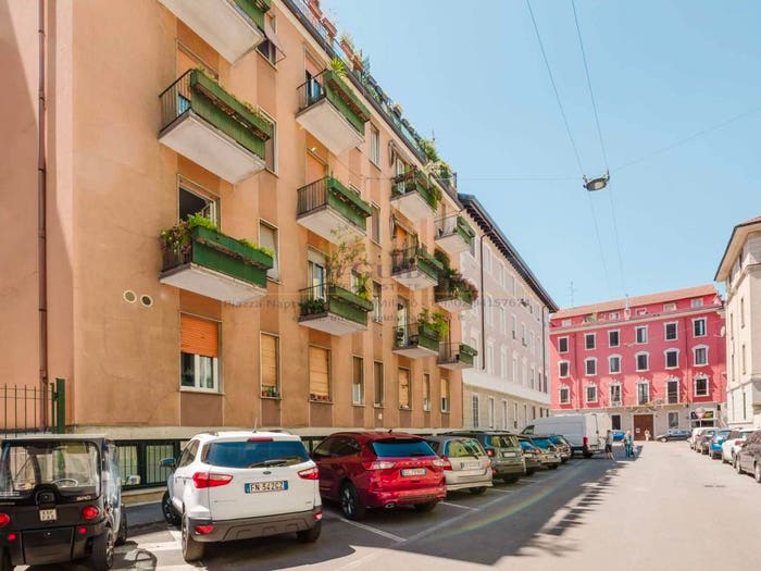 Appartamento bilocale in vendita in via baldo degli Ubaldi, Certosa, Milano