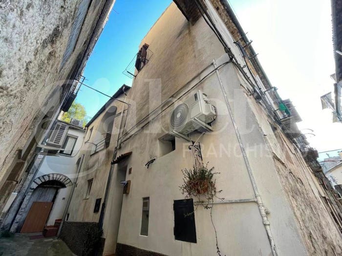Casa trilocale in vendita in Vico Brunelli, Centro, Itri