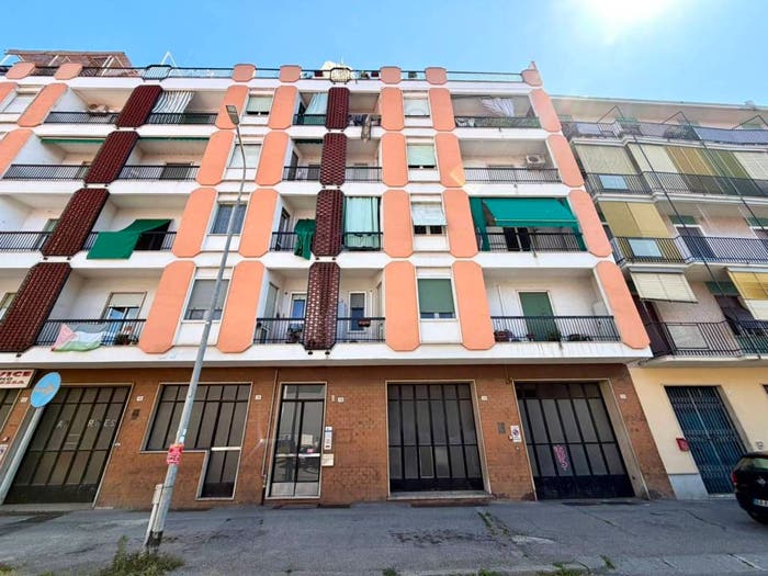 Appartamento con 5 locali in vendita in VIA TONSO, Europa, Alessandria