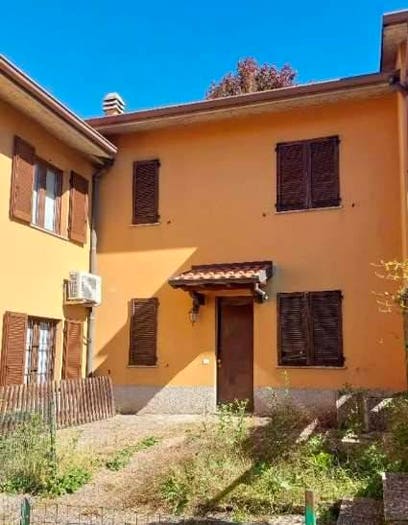 Casa con 5 locali in vendita in Via Giuseppe Parini, Nobile Monguzzo, Monguzzo