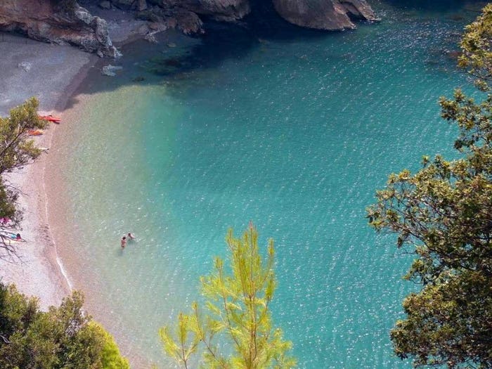 Appartamento quadrilocale in vendita in Piazza Novembre, La Serra Tellaro, Lerici