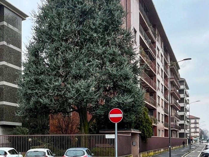 Appartamento trilocale in vendita in Via Berna, Primaticcio, Milano