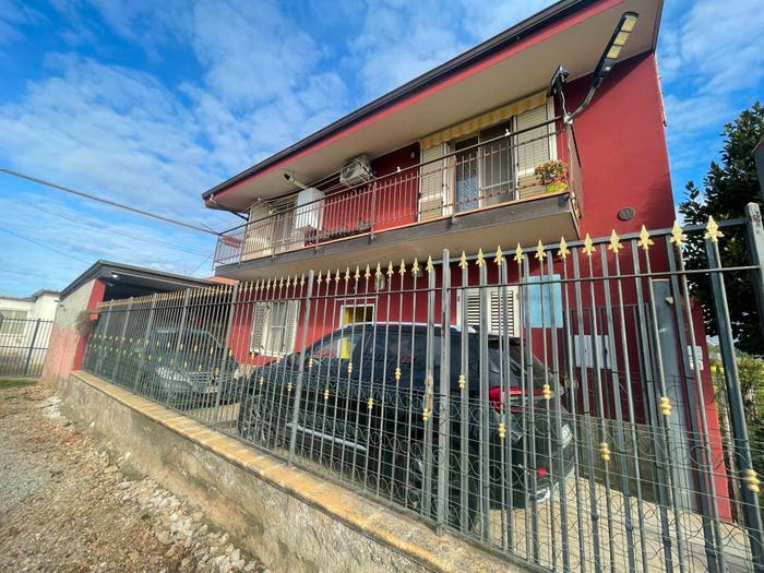 Casa con 6 locali in vendita in Via dei Bizantini, Carrà Cosentino V, Lamezia Terme