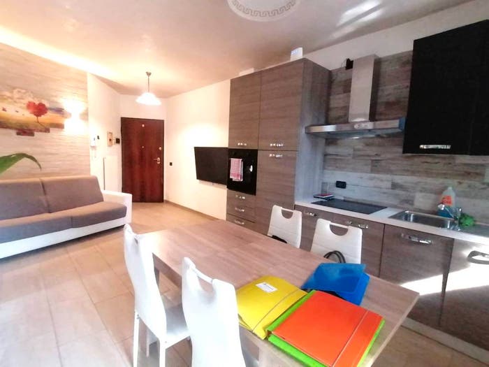 Appartamento trilocale in vendita in Via Sant'Apollonia, Caselle, Altivole