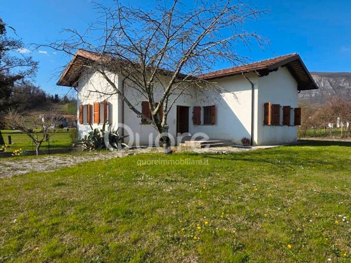 Casa con 6 locali in vendita in VIA BRAIDUZZE, Centro, Nimis