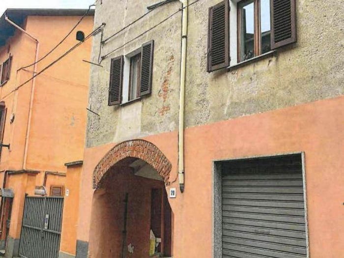 Appartamento quadrilocale in vendita in Via Federico Rosazza, Chiavazza, Biella