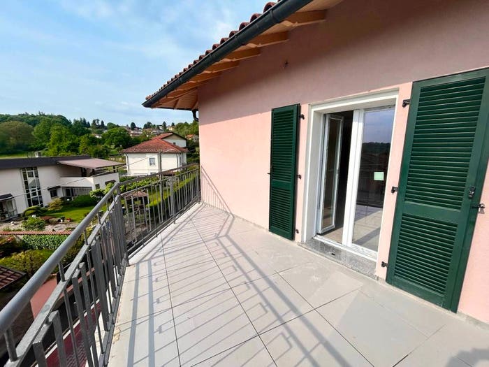 Appartamento trilocale in vendita in Via Risorgimento, Colverde