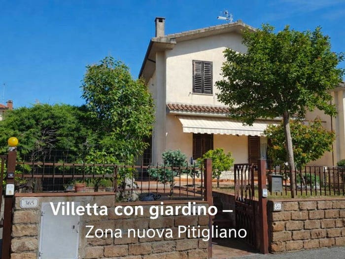 Casa con 6 locali in vendita in Via Monsignor A S Battistelli, Centro, Pitigliano