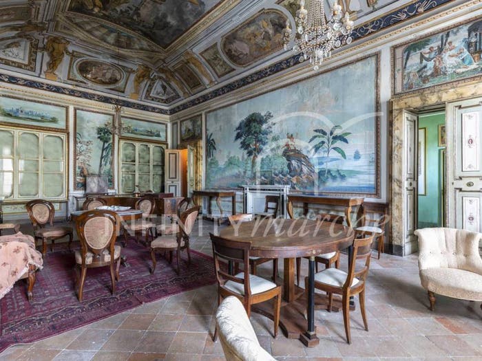 Casa con 6 locali in vendita in Centro, Filottrano