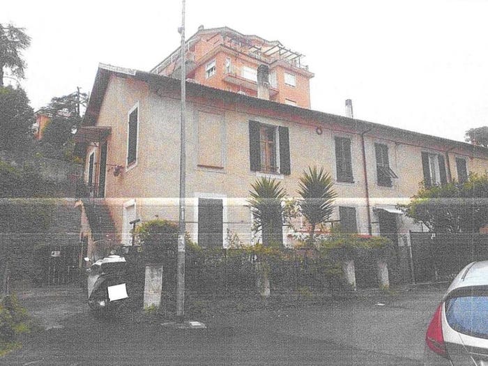 Appartamento trilocale in vendita in Via Don Minzoni, Oneglia, Imperia