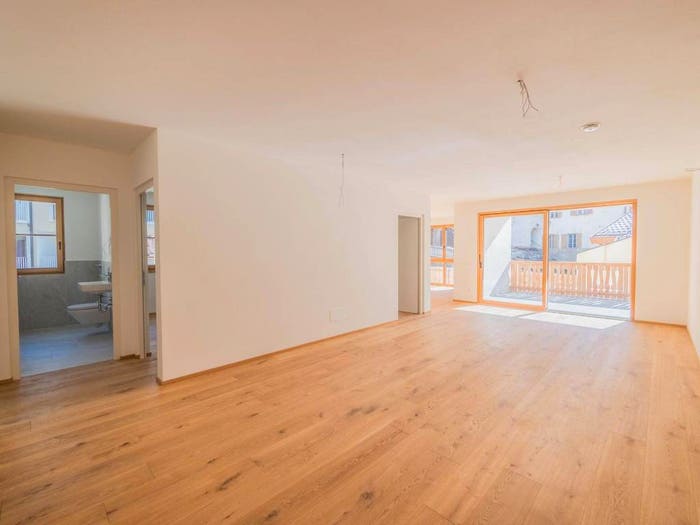 Appartamento quadrilocale in vendita in Via Castel d'Enna, Centro, Montagna