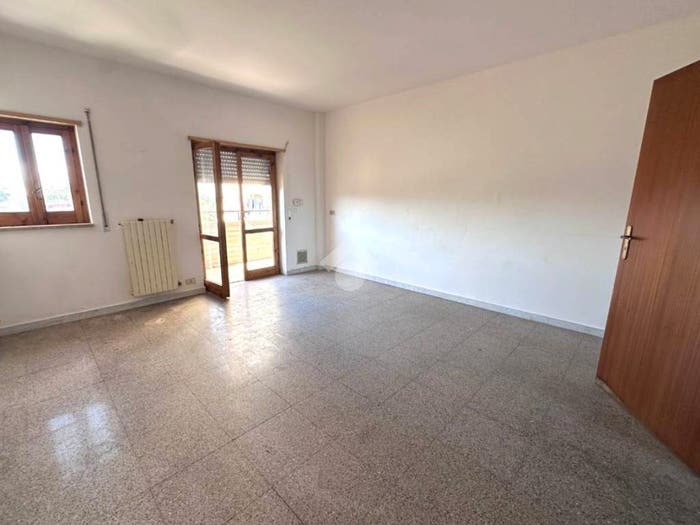 Appartamento trilocale in vendita in Via della murgetta, Canosa di Puglia