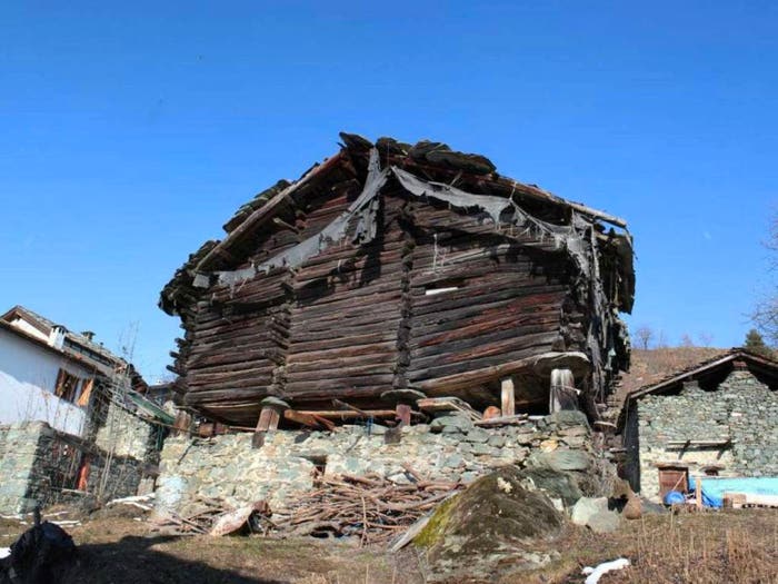 Case in Vendita e in Affitto - 2