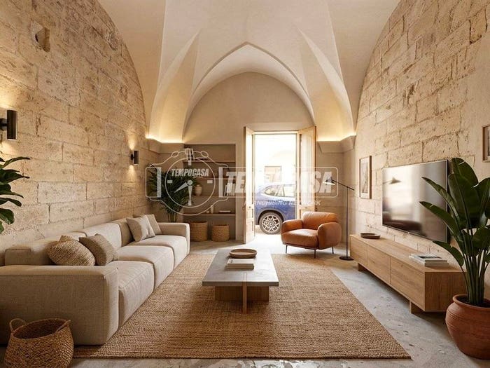 Casa trilocale in vendita in Via Michelangelo Buonarroti, Centro, Lizzanello