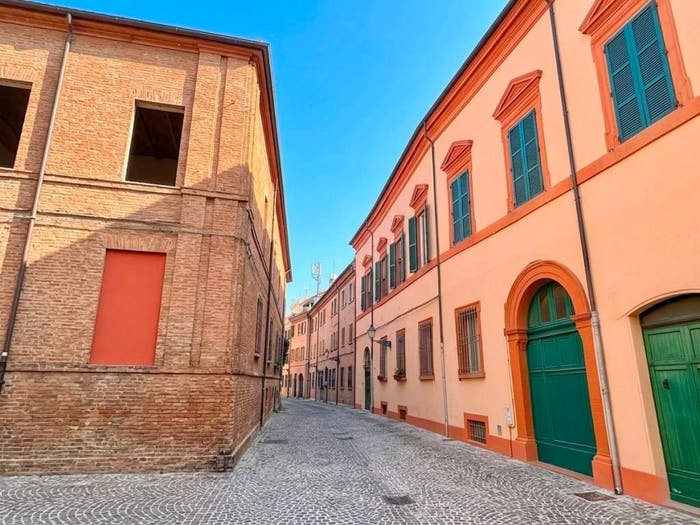 Appartamento con 5 locali in vendita in Via della Paglia, Centro Storico, Ferrara