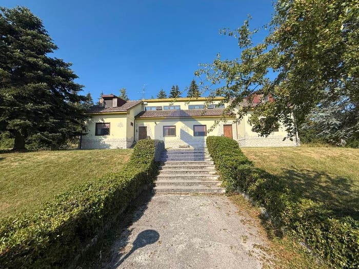 Casa con 6 locali in vendita in Strada Provinciale Istonio Sangrina, Pescopennataro