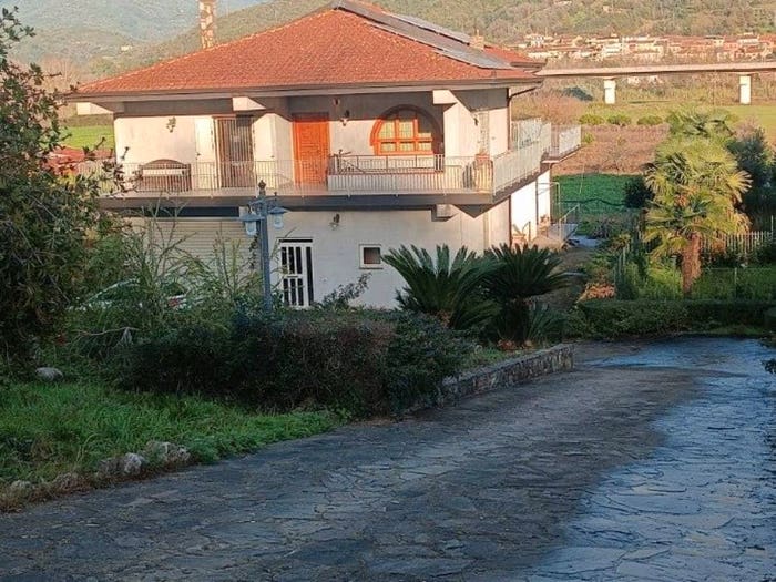 Casa con 6 locali in vendita in Via Cerreta, Cerreta Padule, Omignano