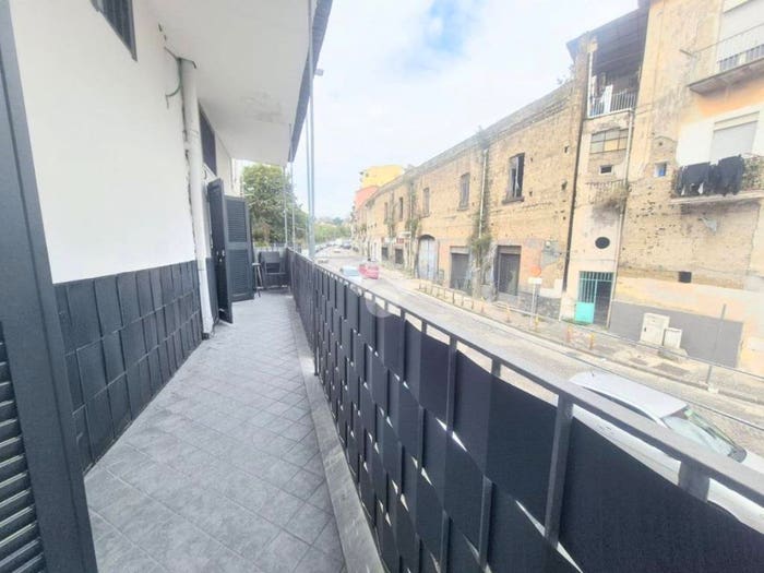 Appartamento bilocale in vendita in Via Santa Maria del Pianto, Poggioreale, Napoli