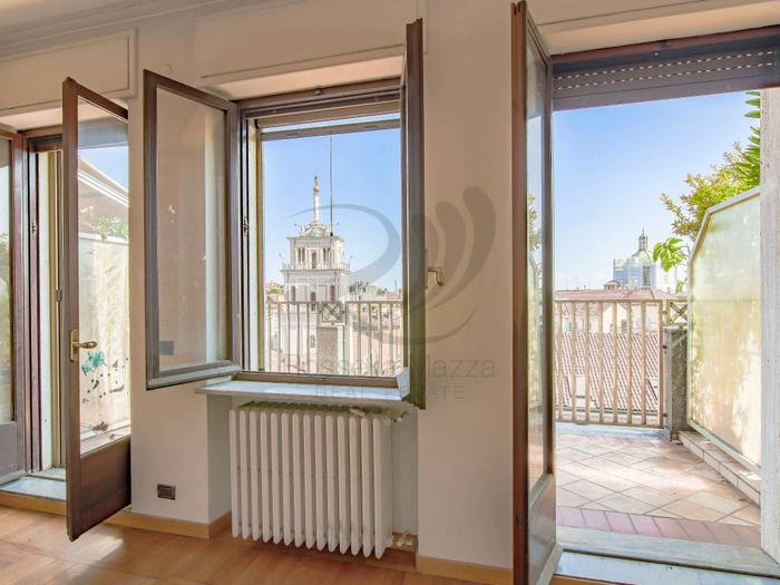 Casa bilocale in vendita in Via Torino, Carrobbio, Milano