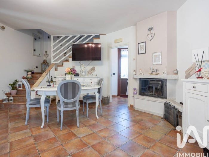 Casa quadrilocale in vendita in Via Contrada Addolorata, Addolorata, Recanati