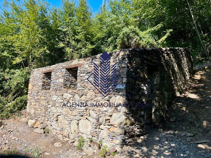 Casa bilocale in vendita in Via Costa di Cantalupo, Nervi, Genova