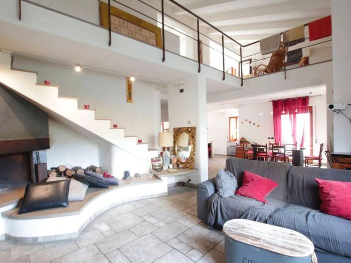 Casa con 6 locali in vendita in Via Luigi Marsili, Centro, Certaldo