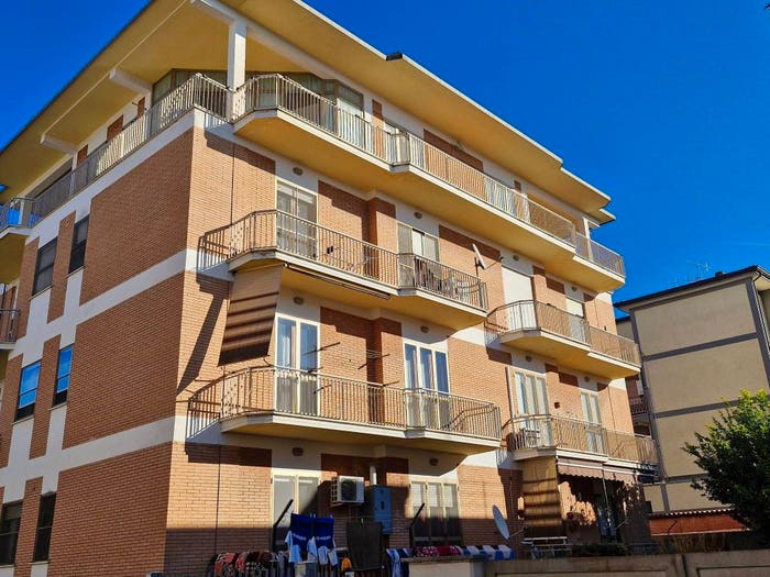 Appartamento quadrilocale in vendita in Via Bocca di Leone, Latina Scalo, Latina