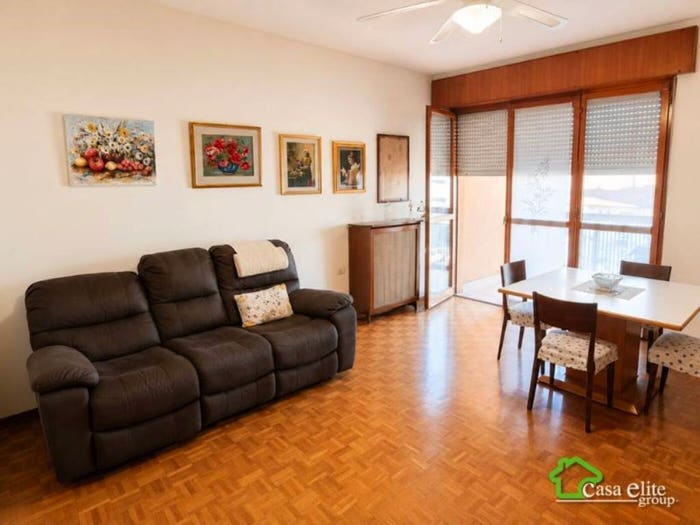 Appartamento trilocale in vendita in Via Guido Ucelli di Nemi, Ponte Lambro, Milano