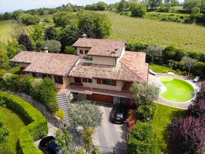Casa con 6 locali in vendita in Via Tarello, Lonato, Lonato del Garda