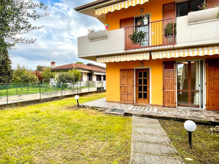 Appartamento quadrilocale in vendita in Via Andrea Fantoni, Centro, Pedrengo