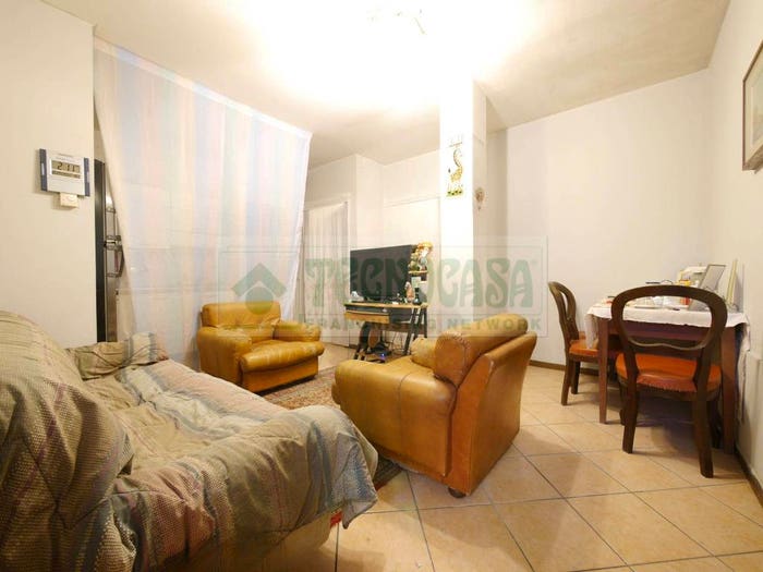 Appartamento trilocale in vendita in Via Aprile, Centro, Pumenengo