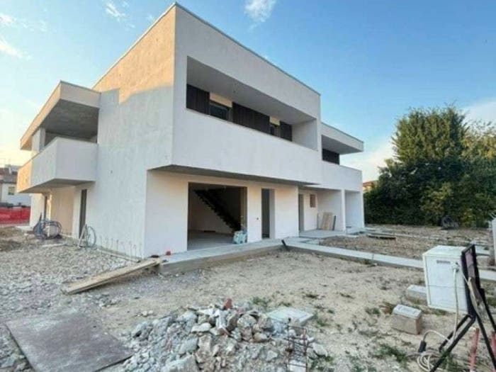 Casa con 5 locali in vendita in via de gasperi, Centro, Limena