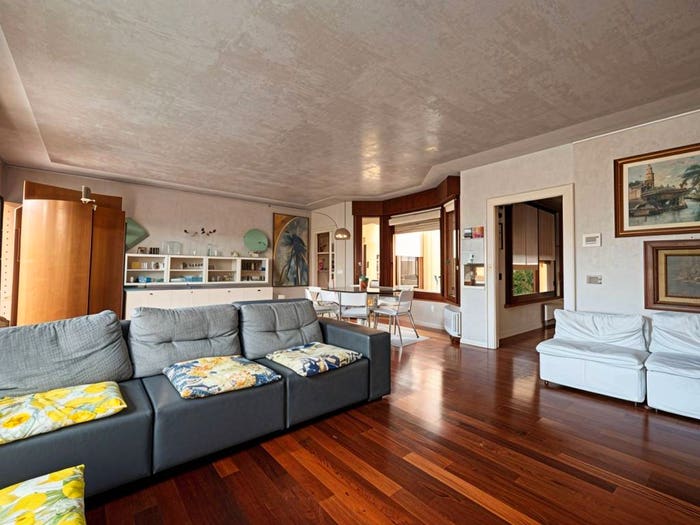 Casa quadrilocale in vendita in Via Trento, Centro, Mogliano Veneto
