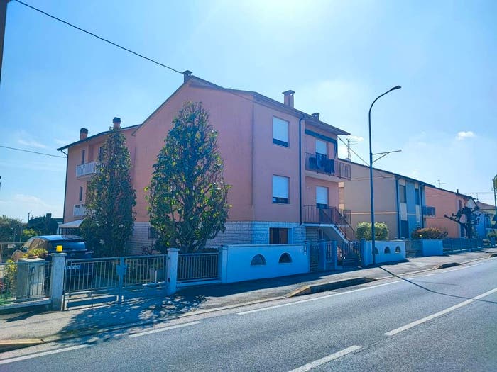 Appartamento con 6 locali in vendita in Via Gambellara, Santo Stefano Gambellara, Ravenna