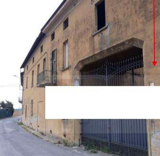 Casa con 6 locali in vendita in Via Trieste, Casalbuttano, Casalbuttano ed Uniti