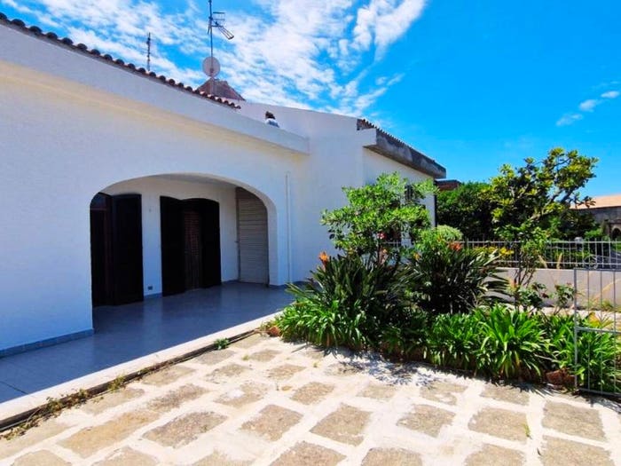 Casa con 6 locali in vendita in Via Alcide De Gasperi Traversa, Sangineto Lido, Sangineto