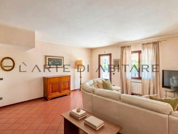 Casa con 6 locali in vendita in Via Toscanini, Mirano Paese, Mirano