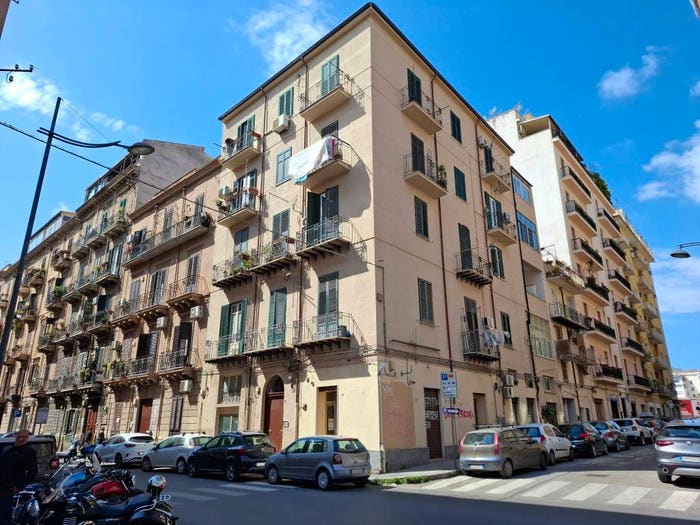 Appartamento trilocale in vendita in Via Giacomo Cusmano, Politeama Ruggiero Settimo, Palermo