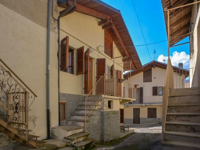 Casa bilocale in vendita in Borgata Combacalda, Coazze