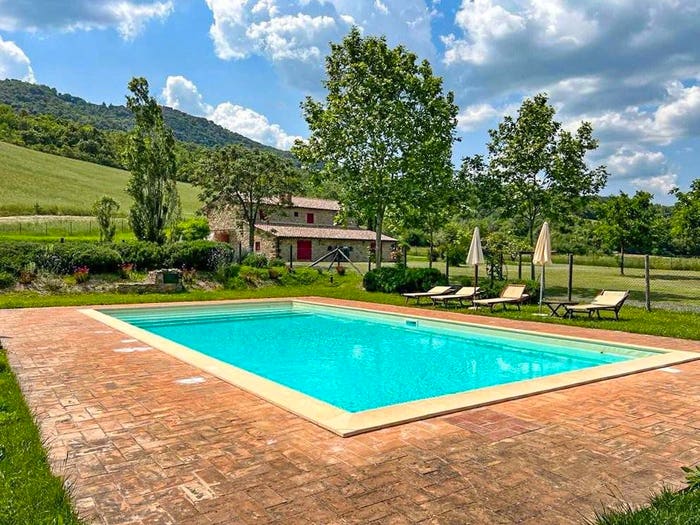 Casa quadrilocale in vendita in Montecatini Val di Cecina
