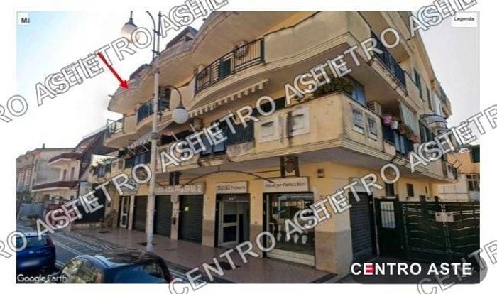 Appartamento quadrilocale in vendita in Corso Vittorio Emanuele III Castello di Cisterna NA Italia, Castello di Cisterna