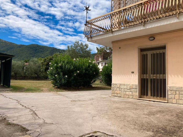 Appartamento con 6 locali in vendita in Corso Achille Spatuzzi, Centro, San Giorgio a Liri