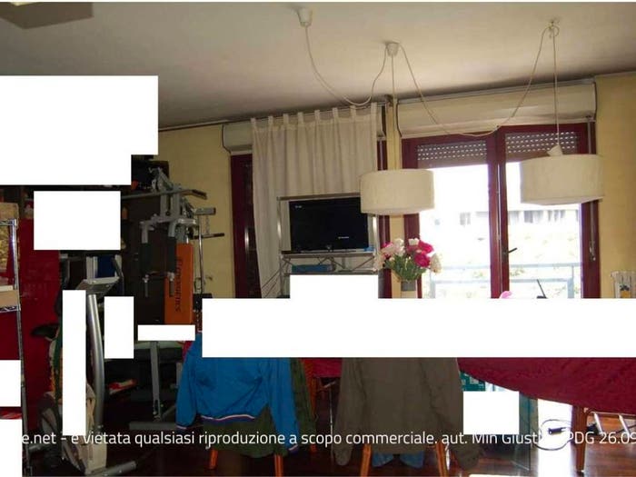 Appartamento quadrilocale in vendita in Via Cadore, Semicentro Ospedale, Gallarate
