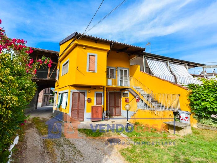 Casa con 6 locali in vendita in Strada Tagliaferro, Tagliaferro Tetti Piatti, Moncalieri