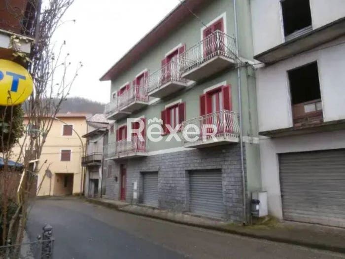 Appartamento con 6 locali in vendita in Via Provinciale, Magnano, Latronico