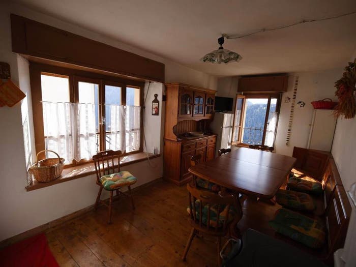 Appartamento con 5 locali in vendita in Via Costa, Santo Stefano di Cadore