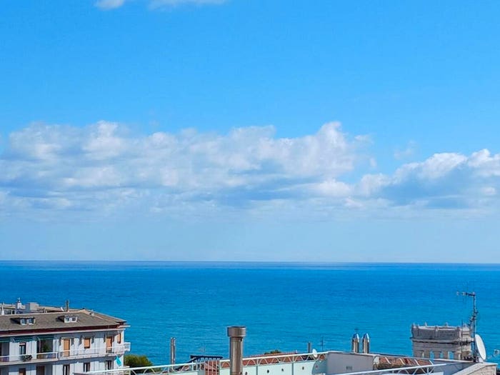 Casa con 5 locali in vendita in Via Tagliamento, Adriatico, Ancona