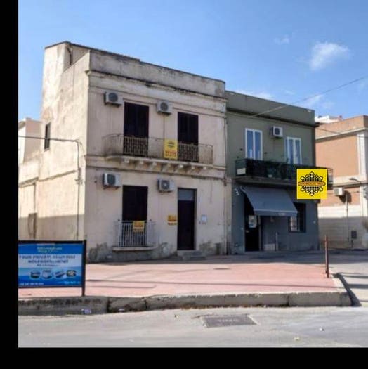Casa con 6 locali in vendita in via siracusa, Centro, Avola